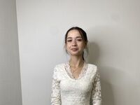 nude webcam LouiseUsie