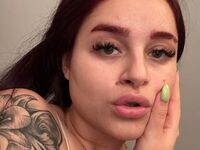 nude gamgirl LucieRed