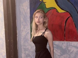 fingering cam girl LynnaLucik