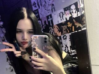 naked girl with webcam masturbating MaishaHanawalt