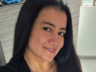 masturbating MariaThomp