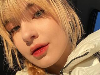 girl topless chat MarianaMeola