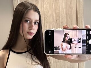 fingering webcam girl MelissaMelis