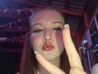 sexy camgirl NelleCauthorne