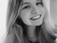 naughty cam girl fingering pussy OneidaWinnike