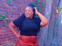 cam strip tease PearlyBrown