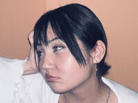 camslut fingering wet pussy SallyBenny