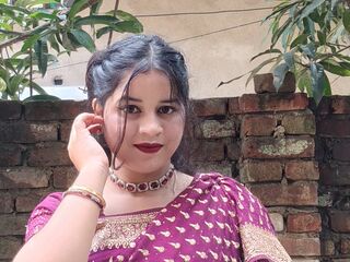 free live chatroom SaraAlisk