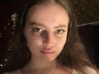 fingering cam slut ShirleyMartin