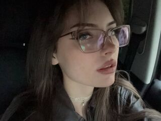 masturbating camgirl SisMiora
