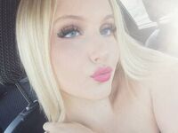 naked girl with webcam masturbating with vibrator SixtaCola