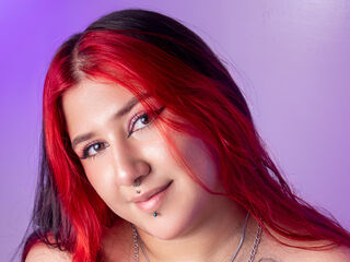 camslut topless SusiWild