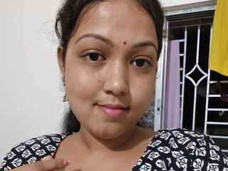 Kinky webcam girl TrishaSaha