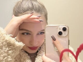 camwhore masturbating with sextoy VelmiraFlux