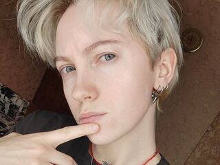 camwhore masturbating with sextoy VelvetSpark