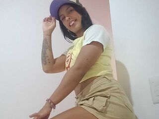 cam strip tease YuliFernanda