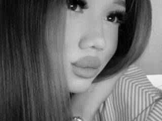 fingering girl webcam  ZellaRessler