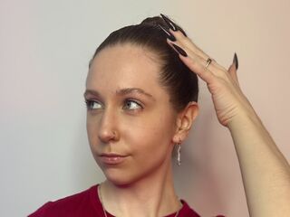 hot camslut ZoilaFerentz