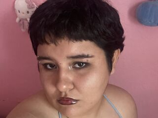 hot girl webcam laChunkygirl